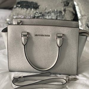 Michael Kors Leather Purse
